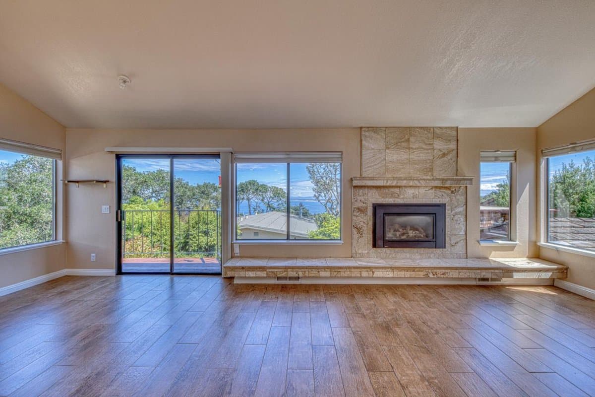 664 Terry Street - Photo 4