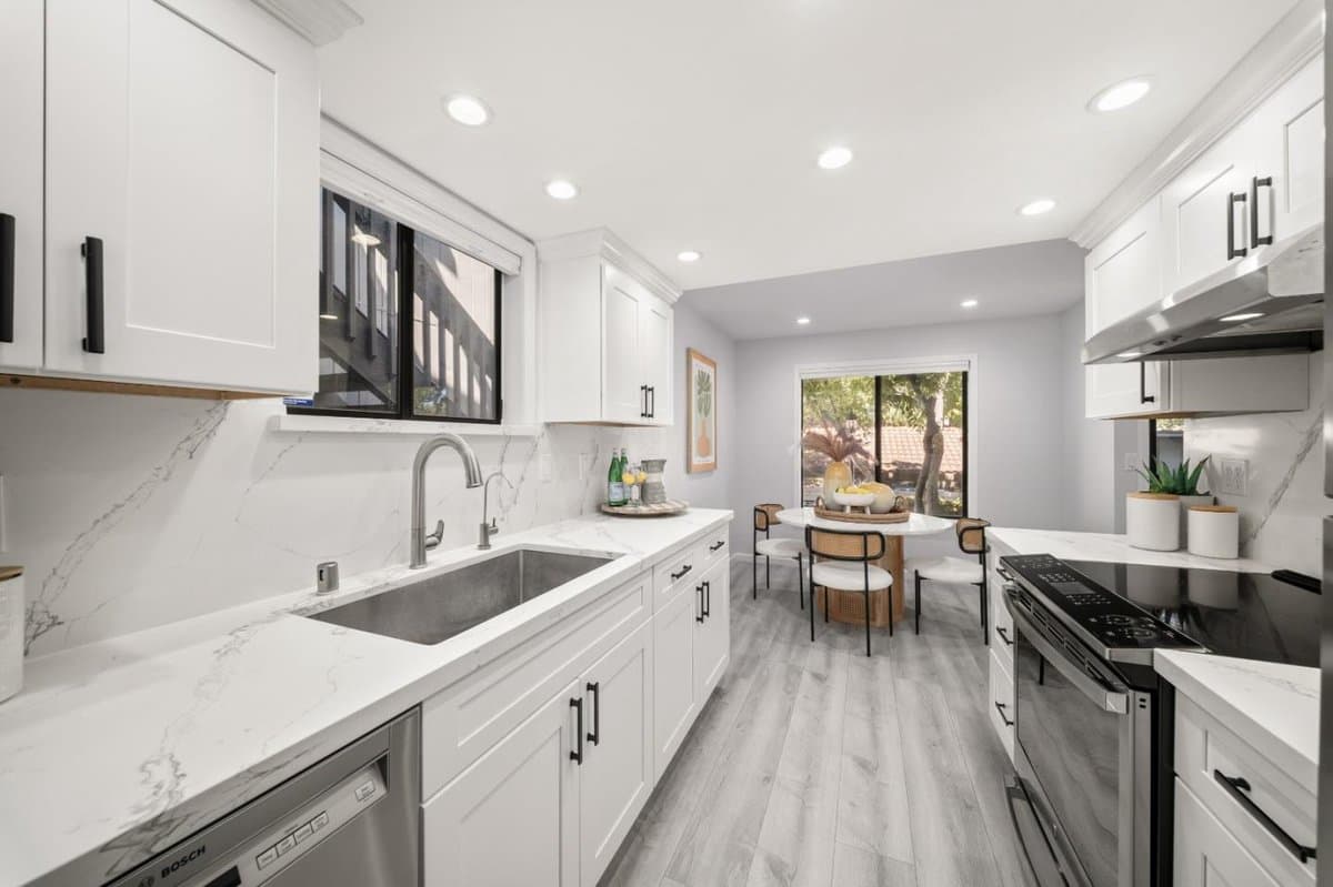 861 Cherry Creek Circle - Photo 2