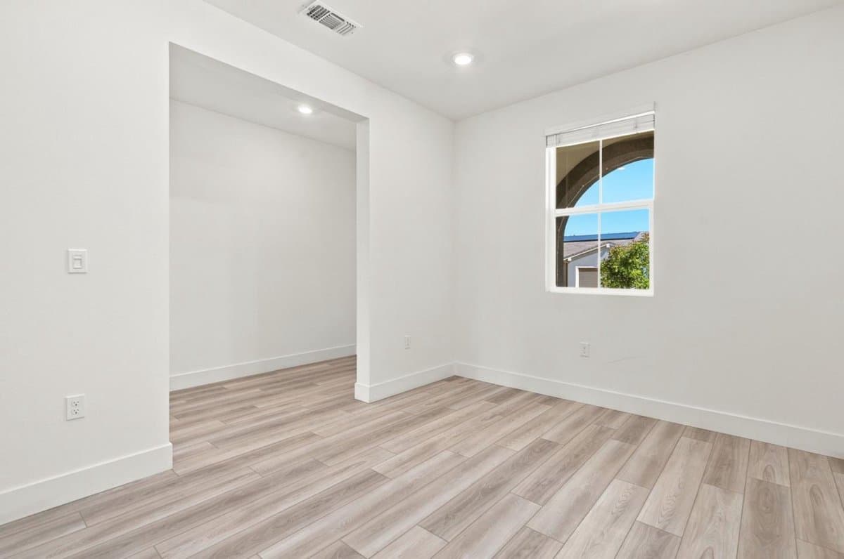 1971 Rosemary Drive - Photo 5