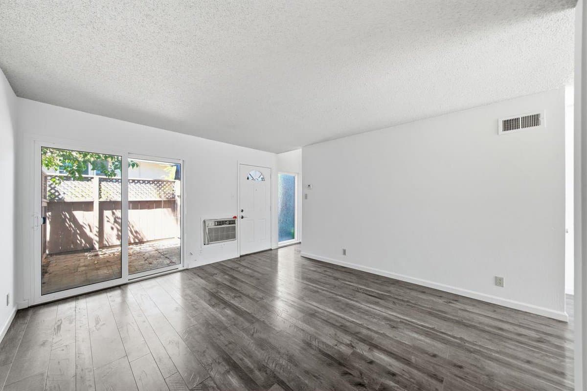 1681 Alvarado Avenue #10 - Photo 4