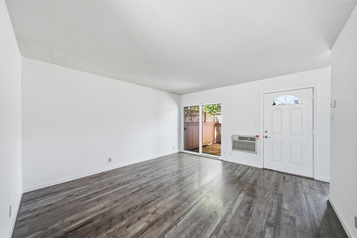 1681 Alvarado Avenue #10 - Photo 5