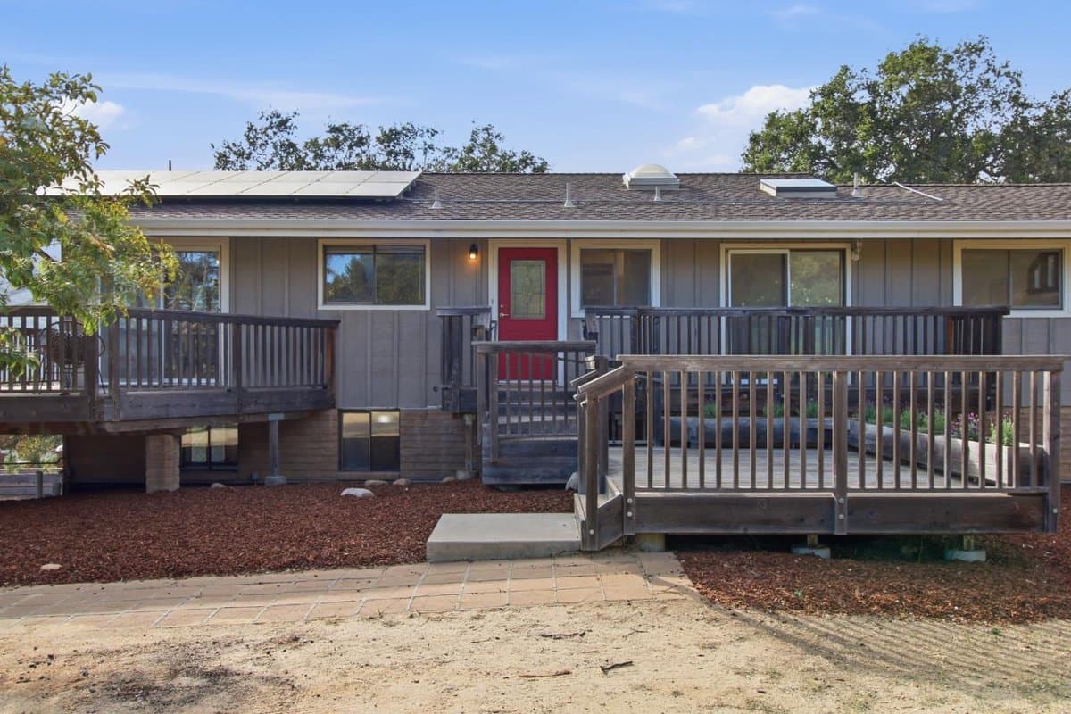 18 Middle Canyon Way #B - Photo 1