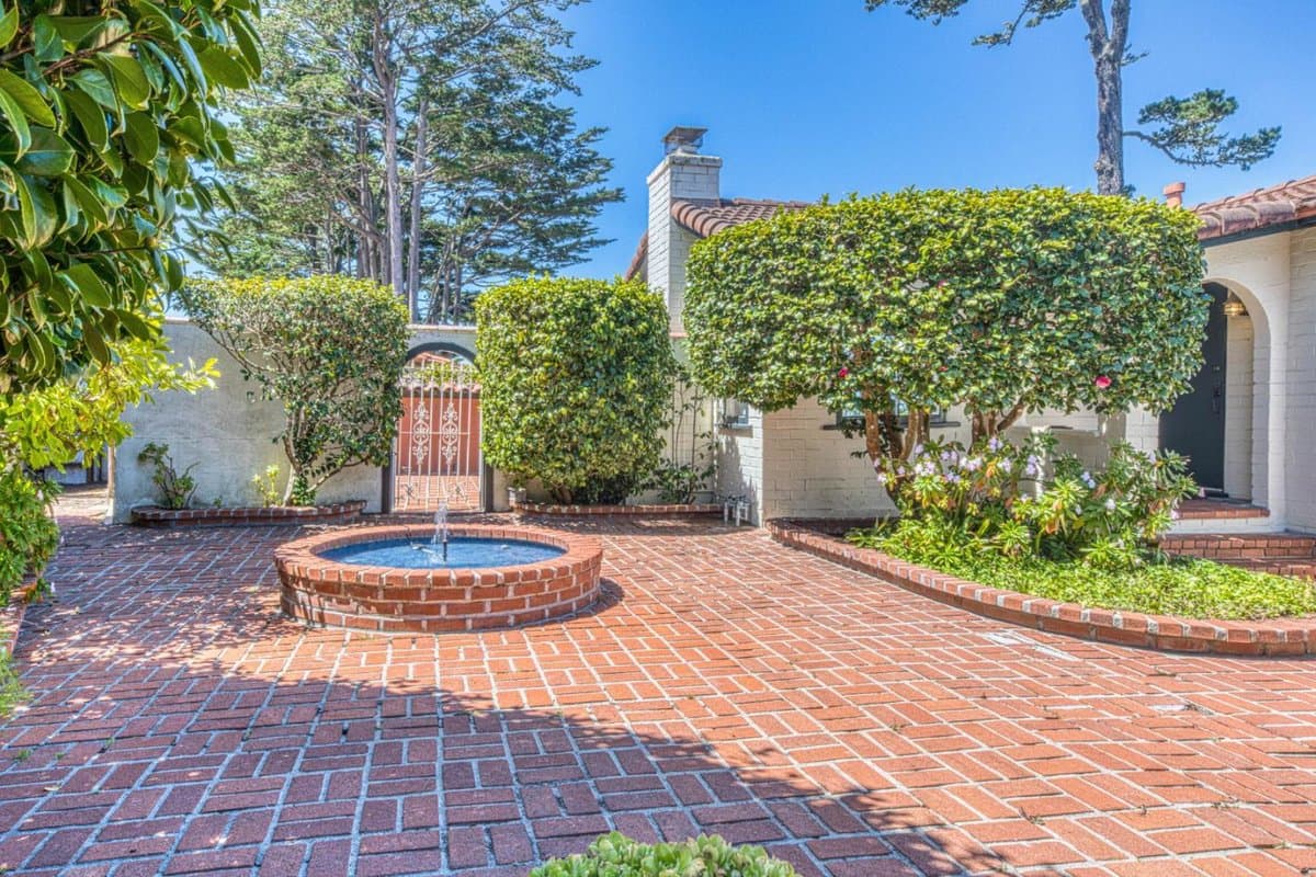 24489 San Mateo Avenue - Photo 4