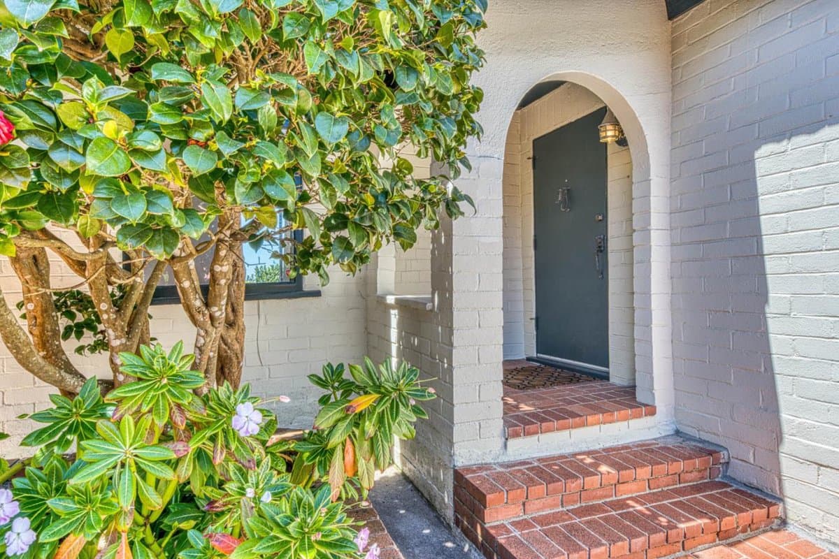 24489 San Mateo Avenue - Photo 5