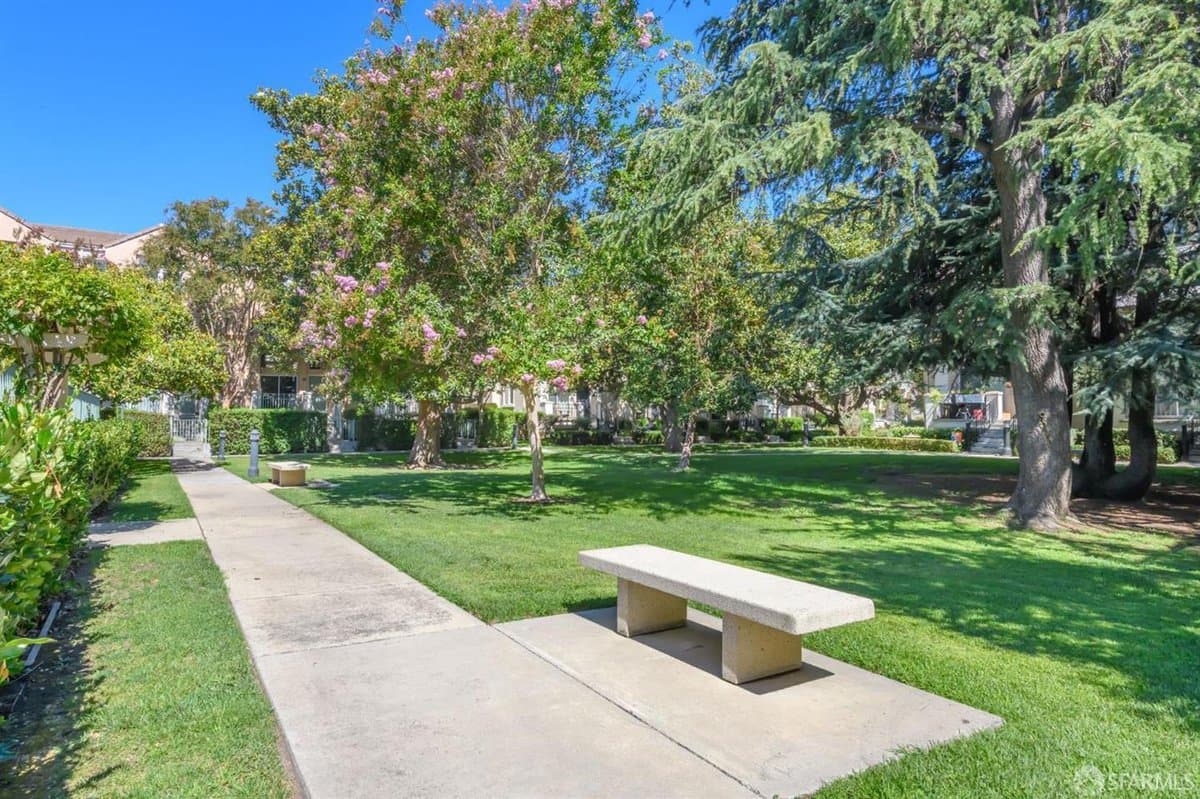 168 Campbell Drive - Photo 4