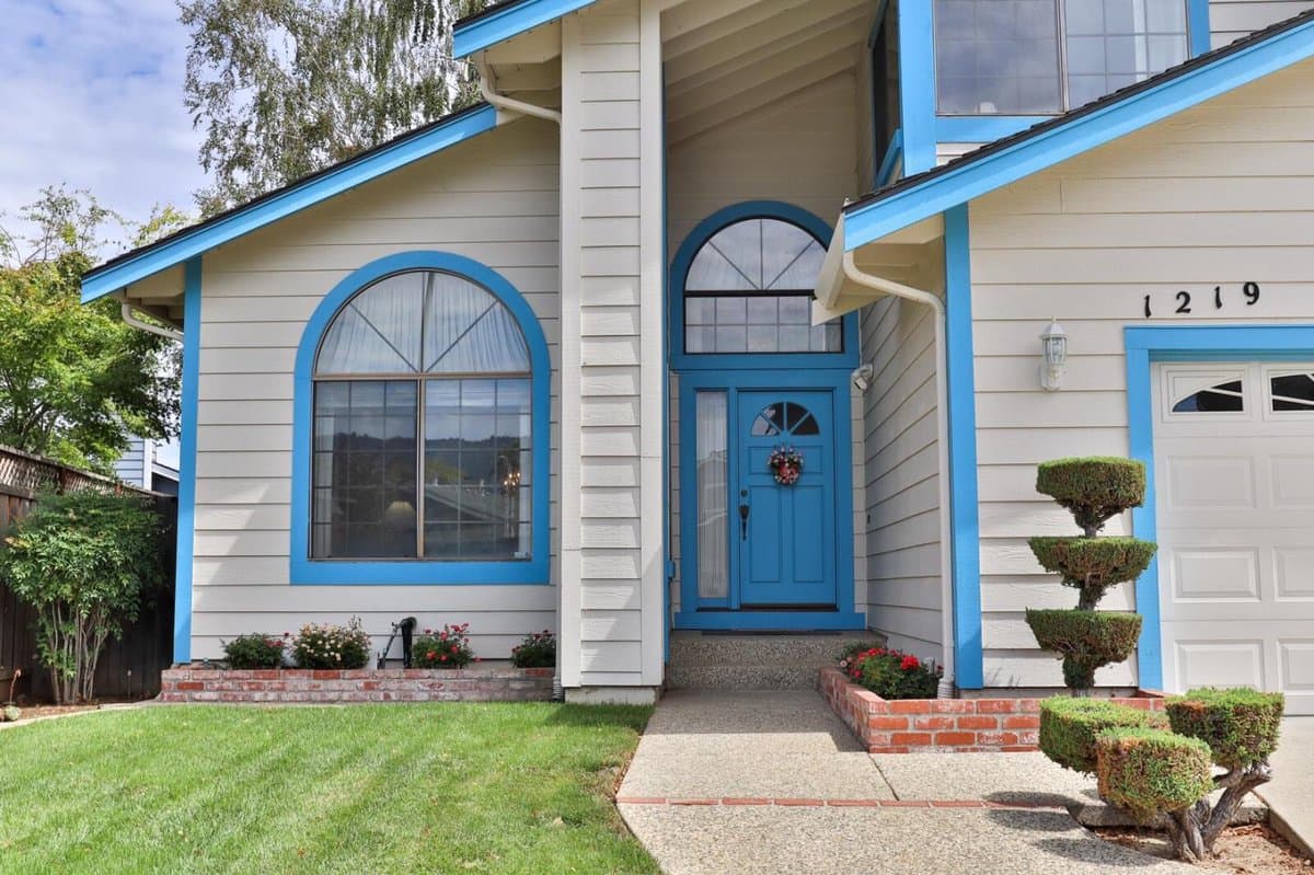 1219 Willow Court - Photo 5