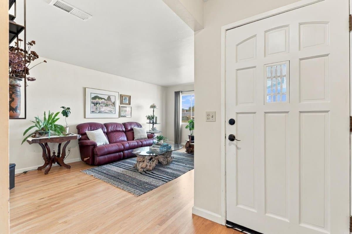 214 Mesa Verde Drive - Photo 5