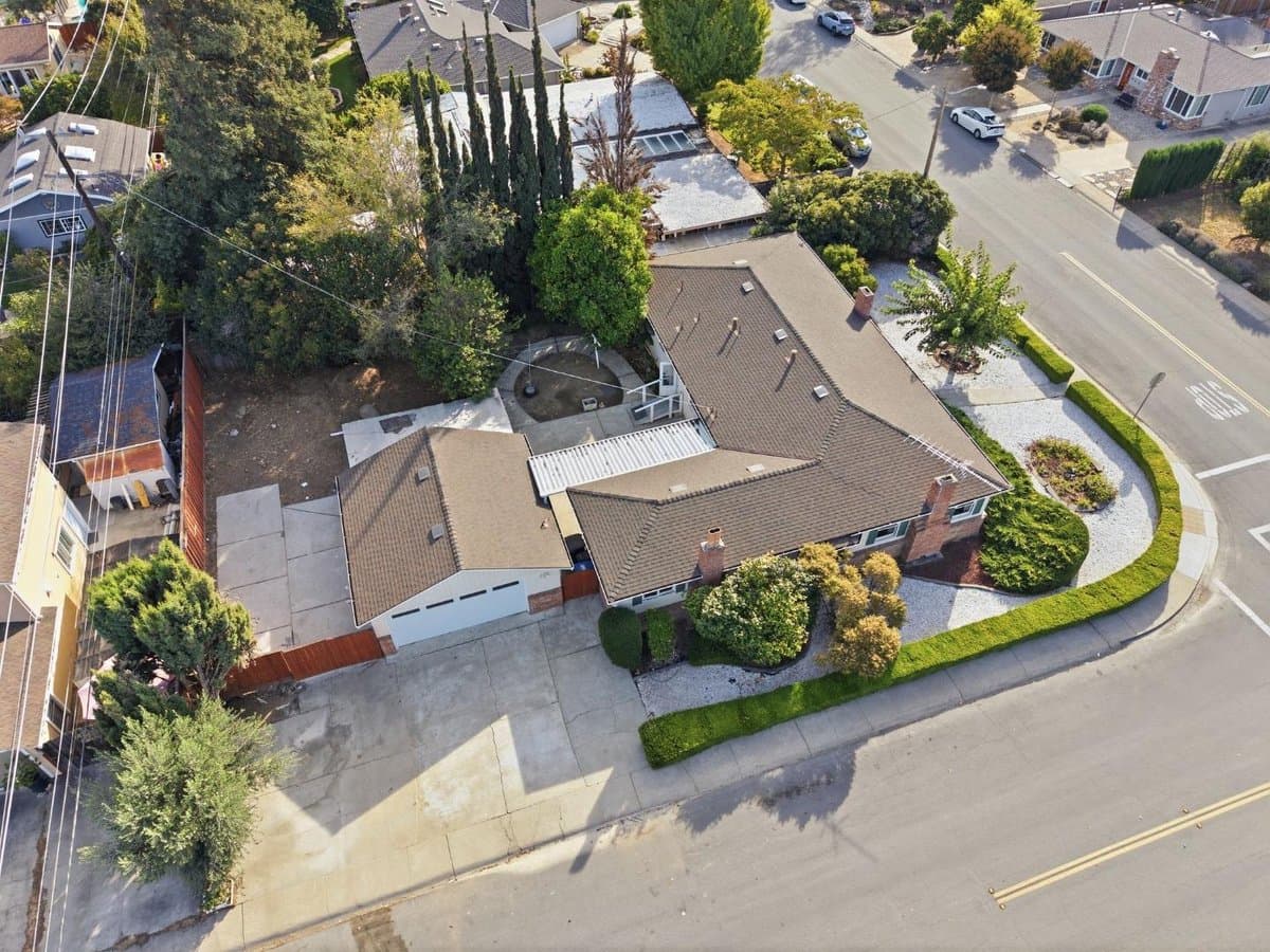 814 Harrison Avenue - Photo 5