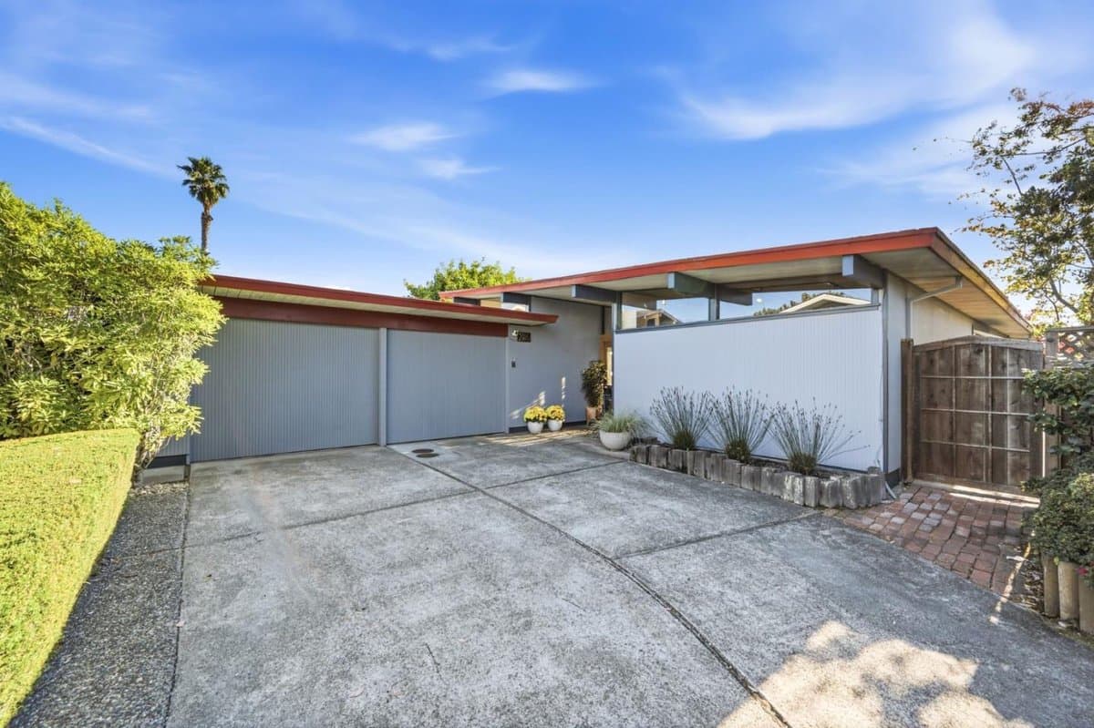 286 Puffin Court - Photo 2