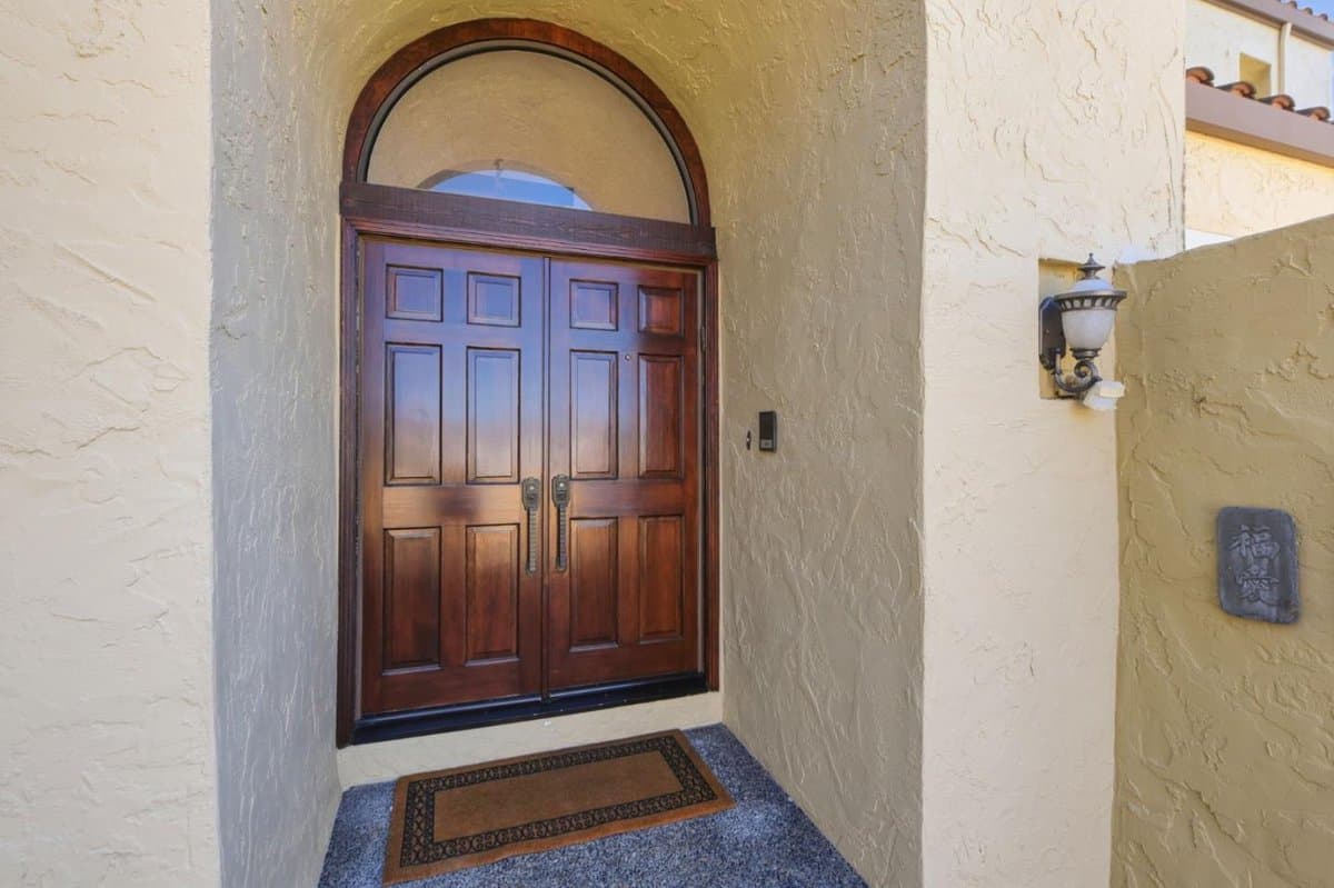 15800 Simoni Drive - Photo 5