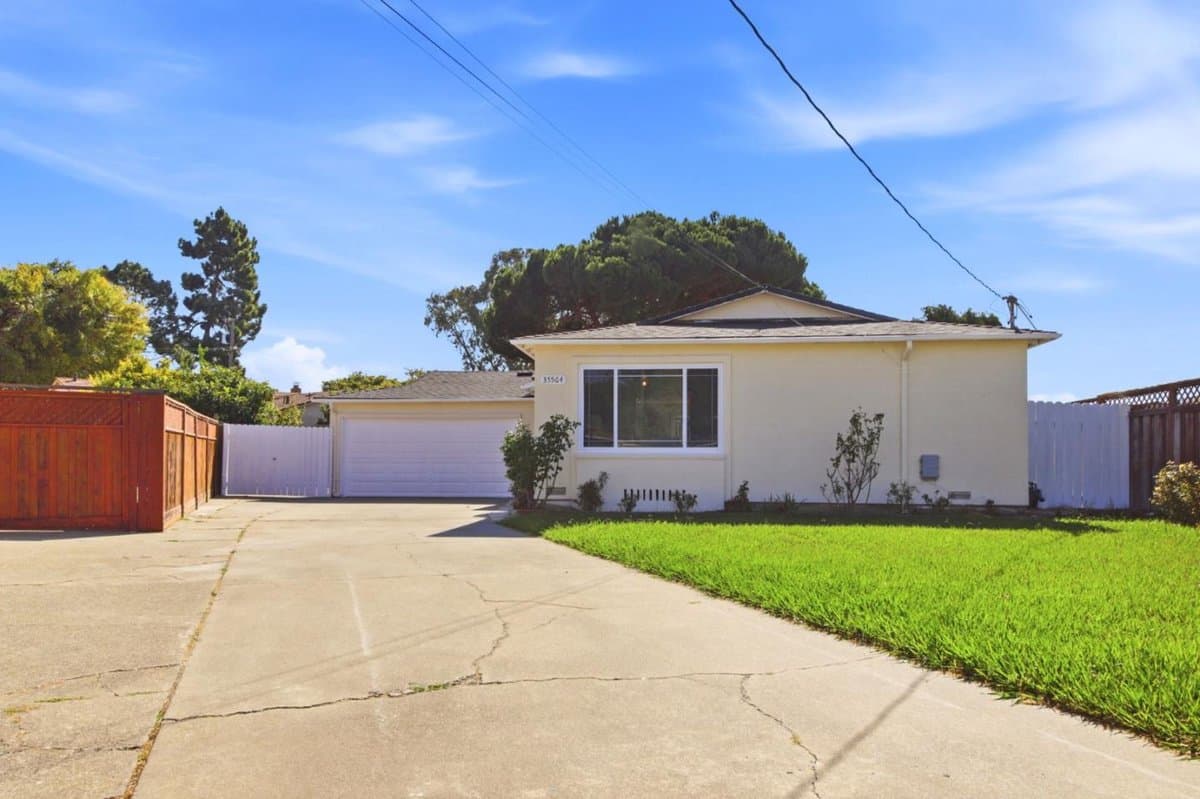 35564 Biscay Place - Photo 2