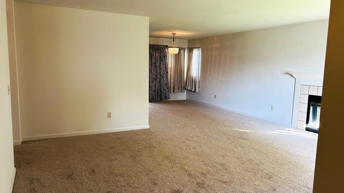 1110 Christopher Court - Photo 2