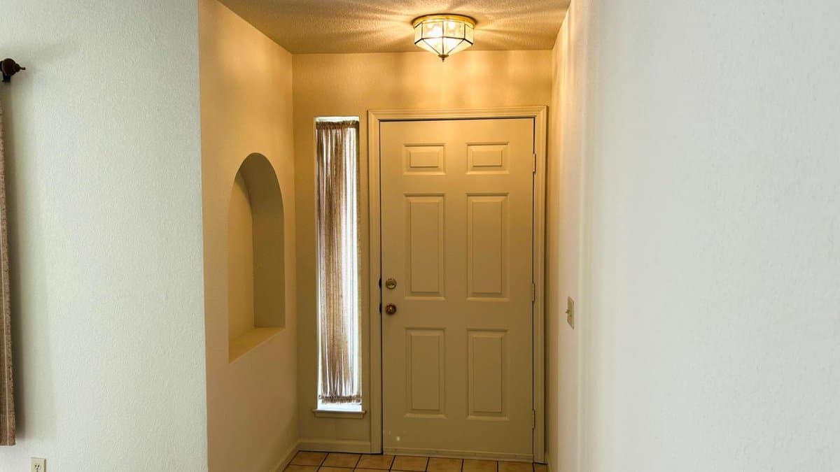 1110 Christopher Court - Photo 3