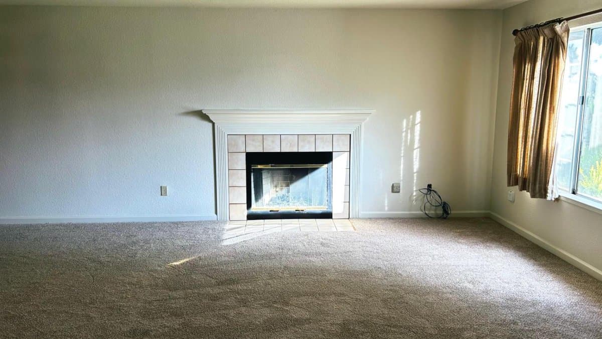 1110 Christopher Court - Photo 4