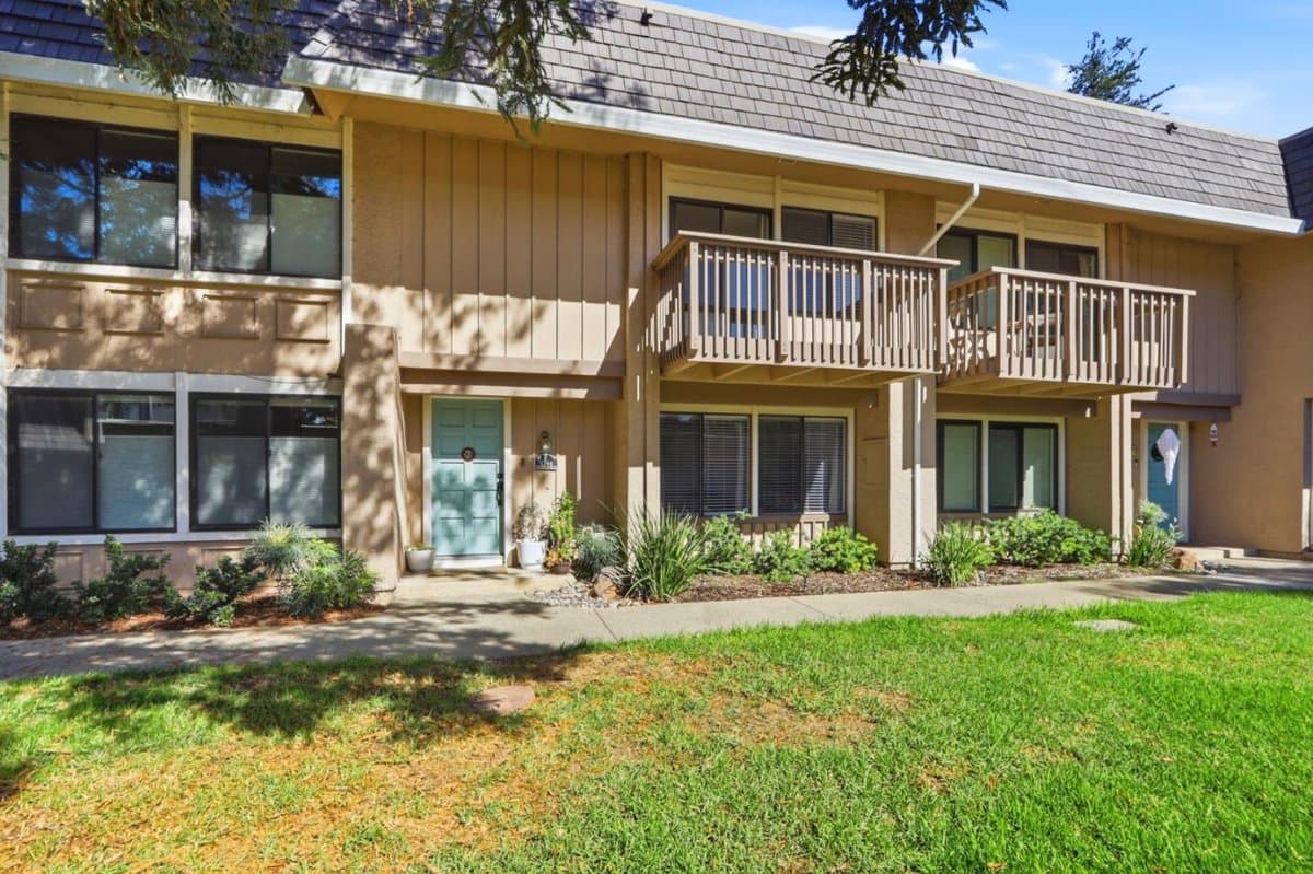 4744 Durango River Court - Photo 4