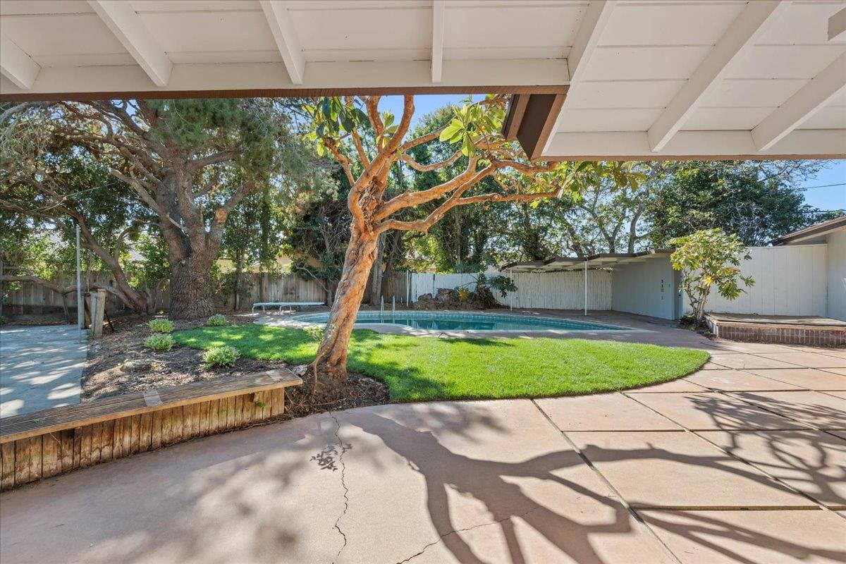 21 San Fernando Circle - Photo 4