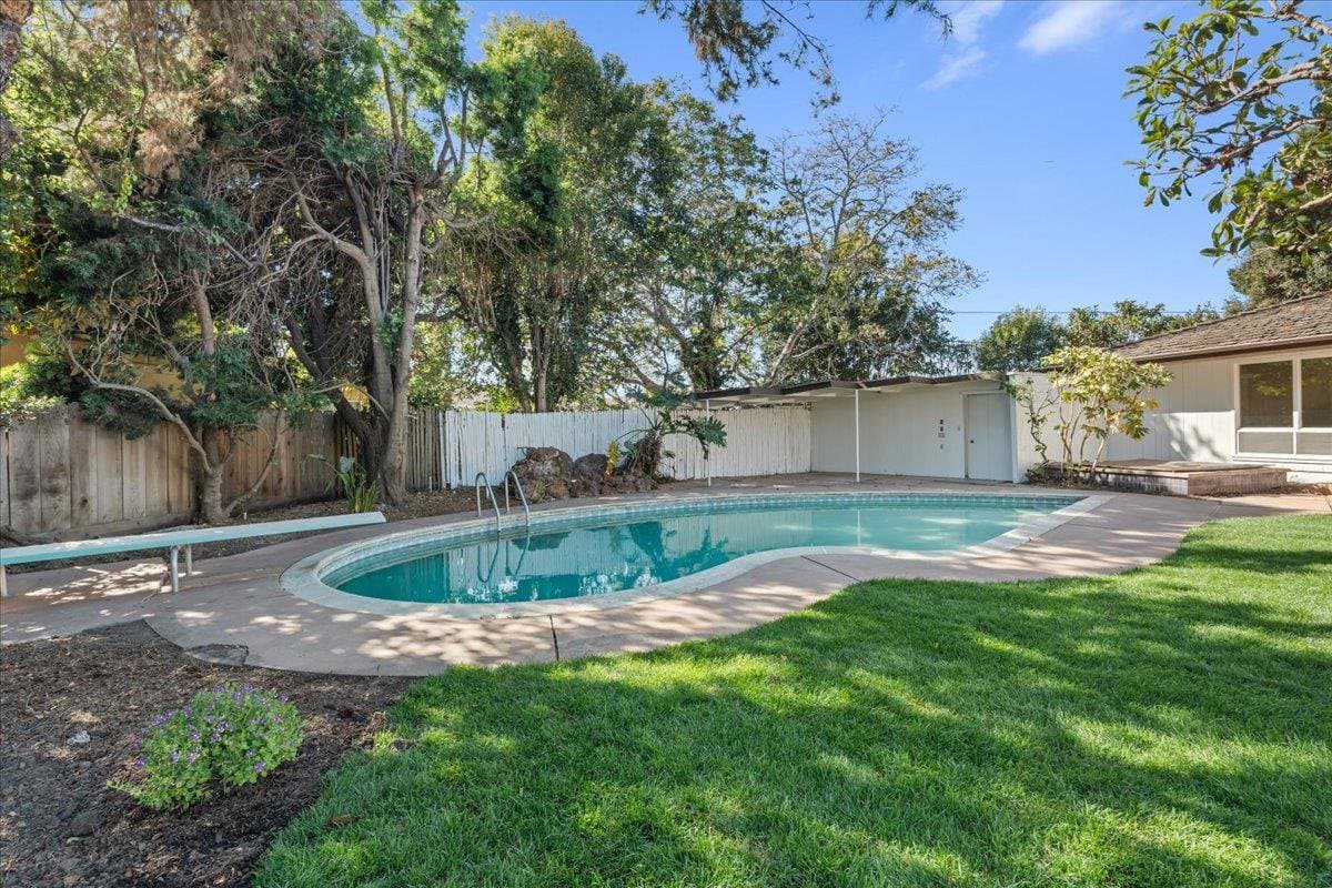 21 San Fernando Circle - Photo 5