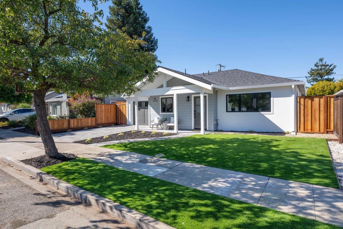 1020 Inverness Drive - Photo 3