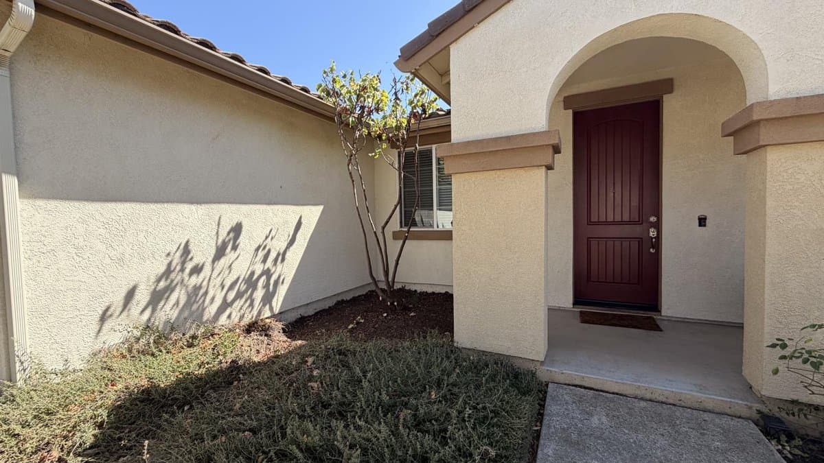 921 Verissimo Court - Photo 4