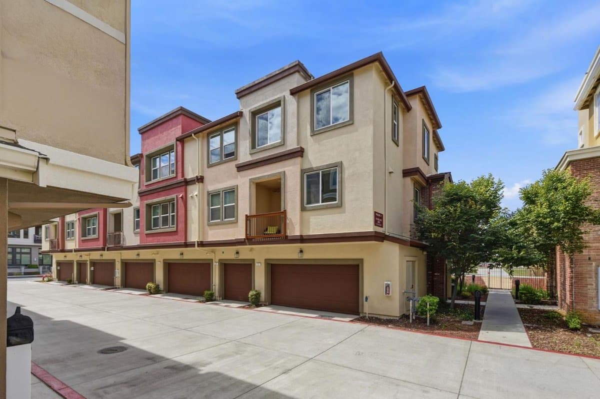 1011 Bellante Lane #1 - Photo 4