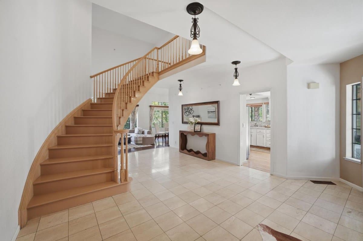4439 Esta Lane - Photo 5