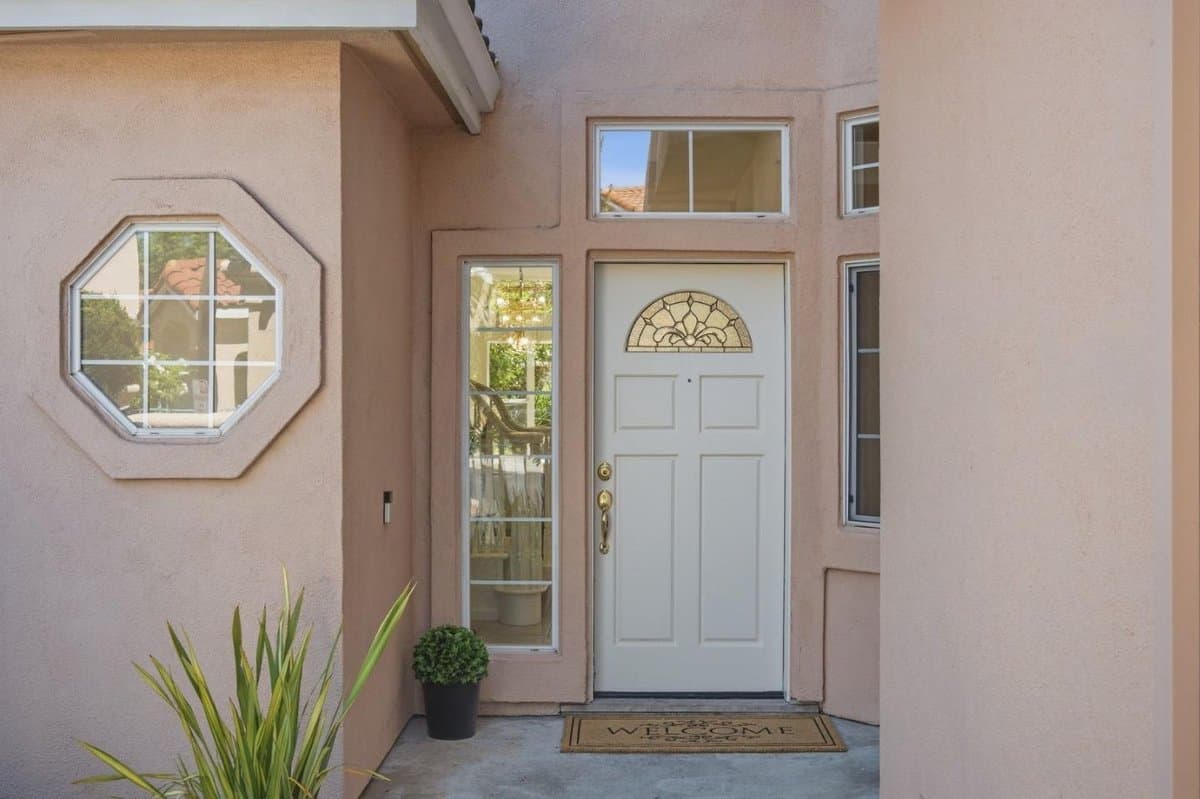 2112 Vizcaya Way - Photo 2