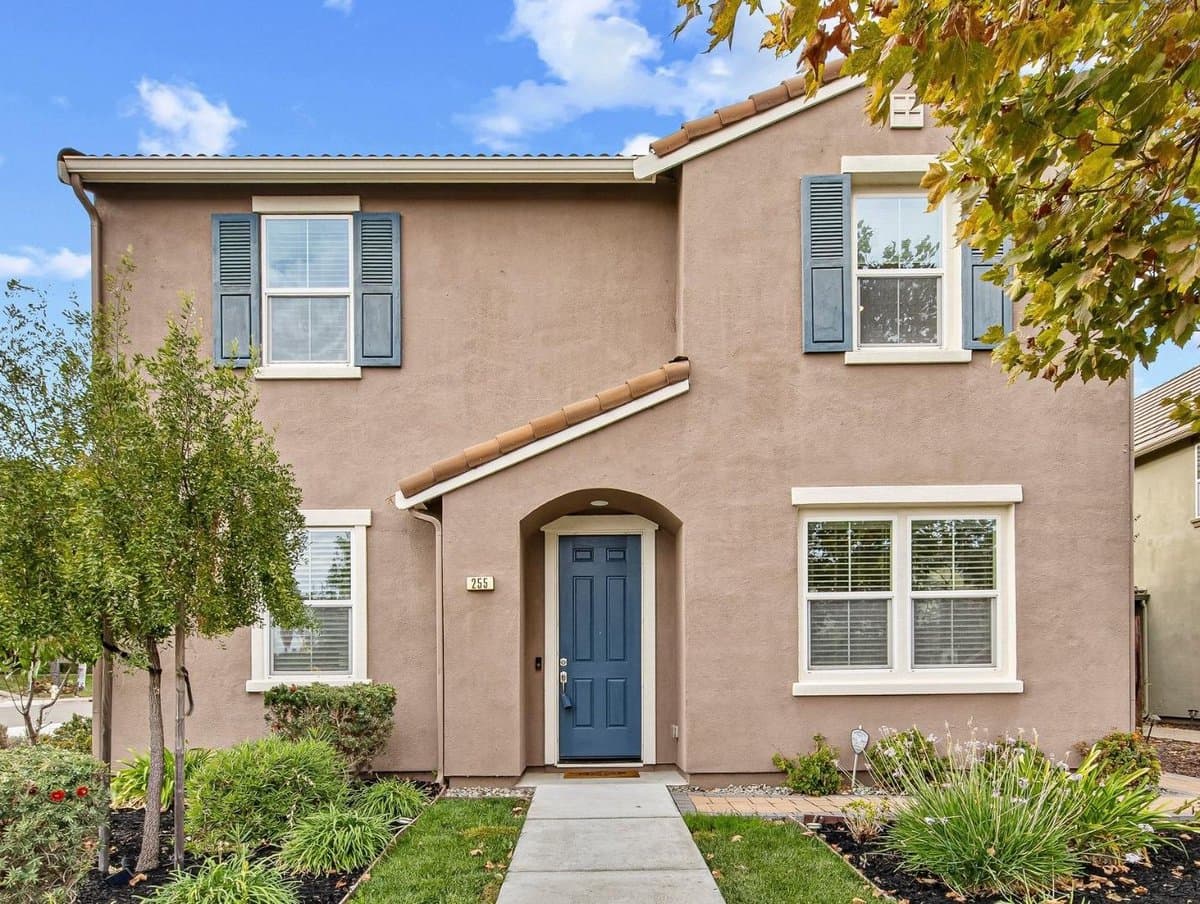 255 Mystery Creek Court - Photo 2