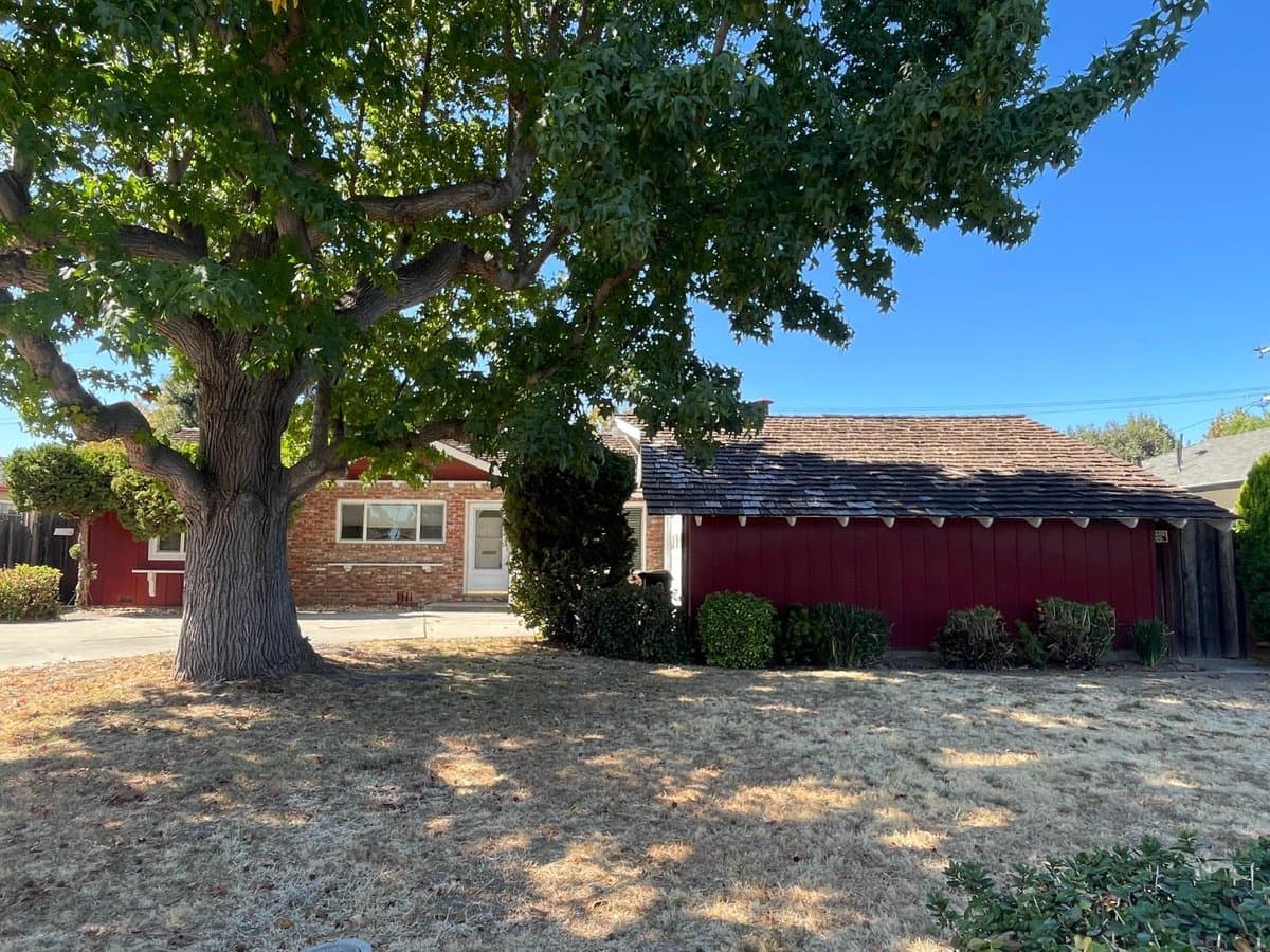 1533 Santa Inez Drive - Photo 3
