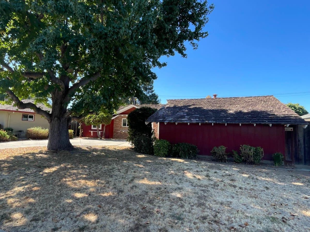 1533 Santa Inez Drive - Photo 4