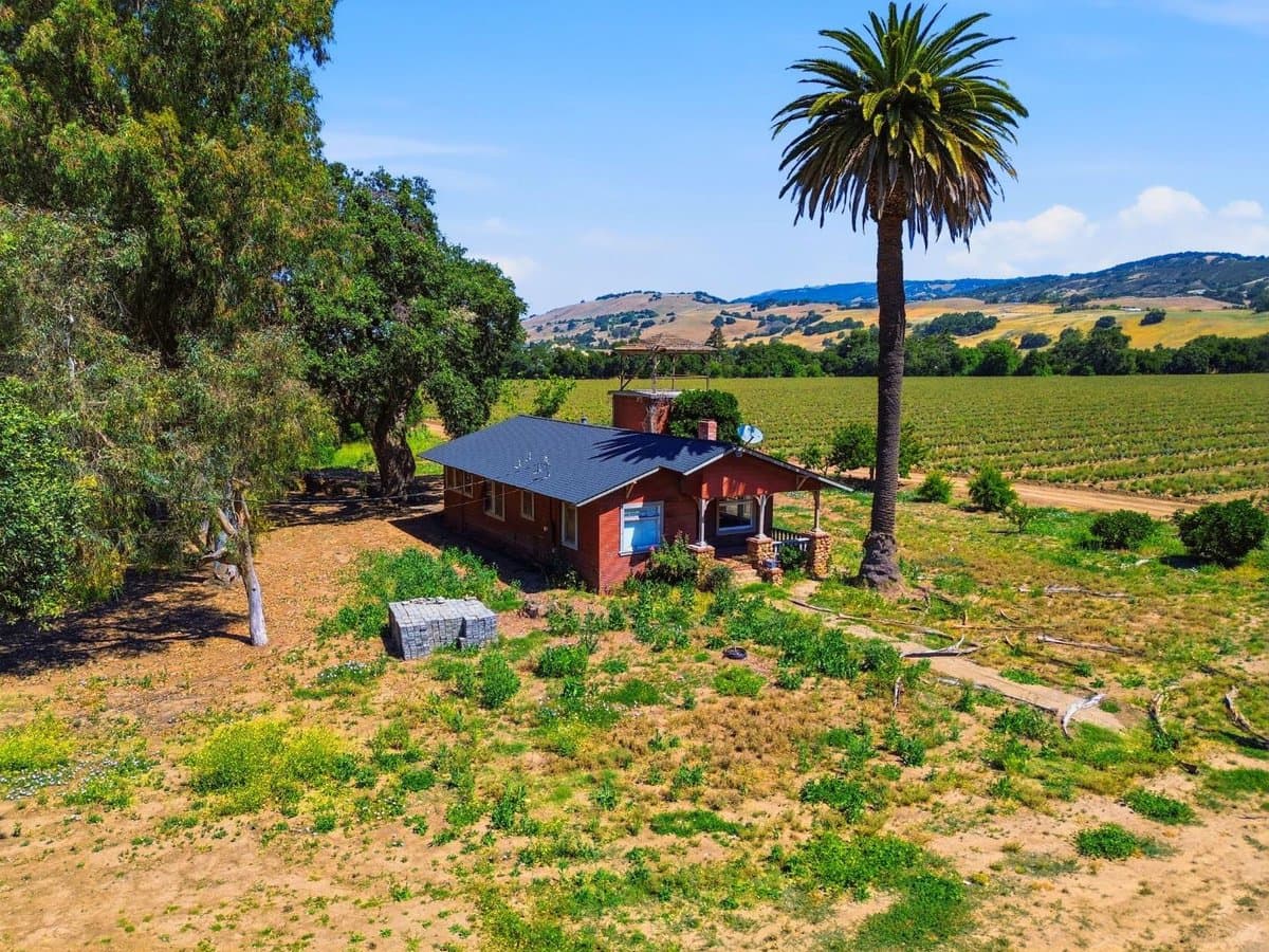 3115 Leavesley Road - Photo 3