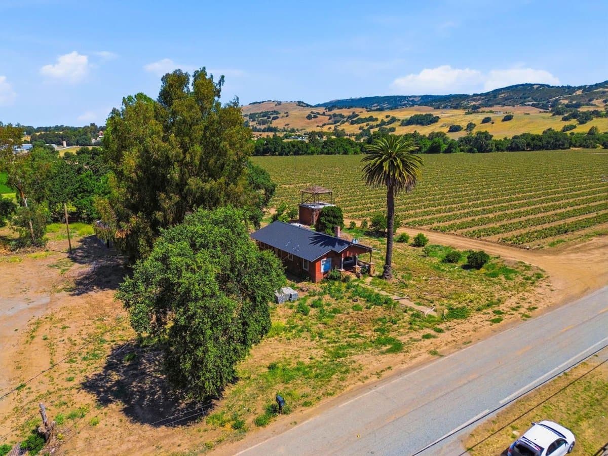 3115 Leavesley Road - Photo 5