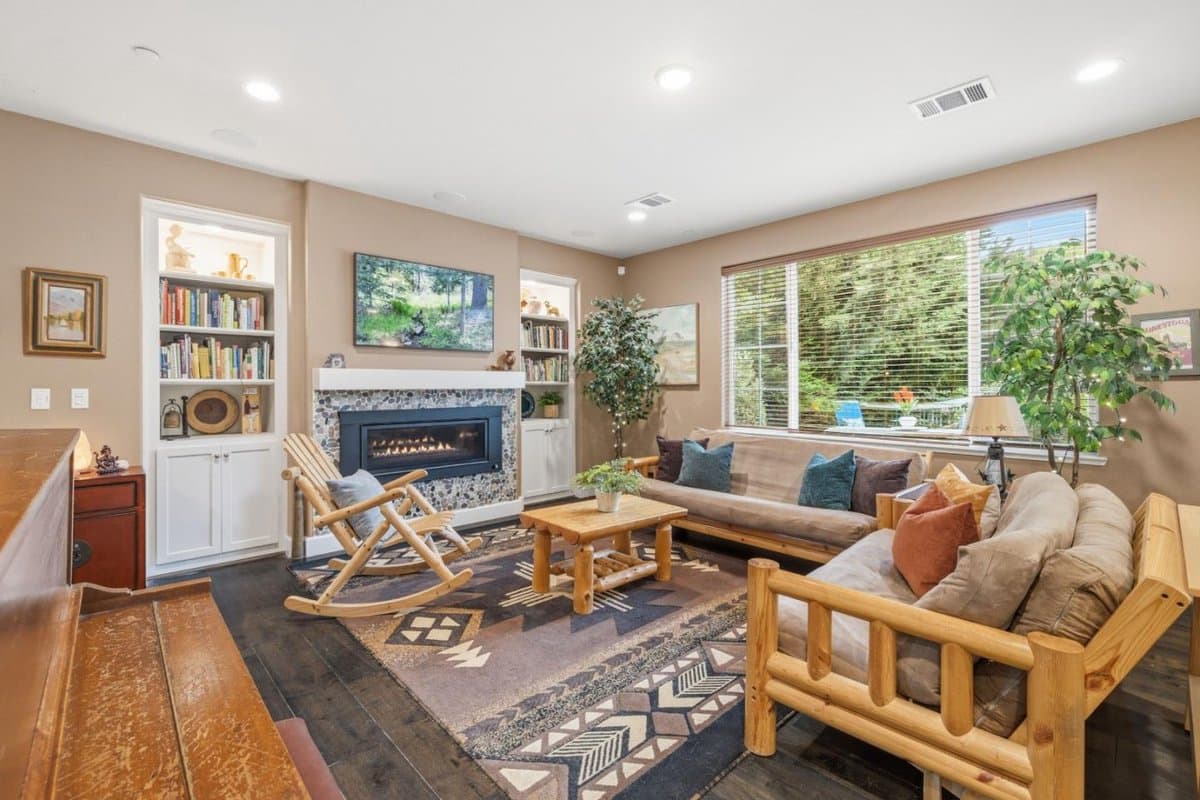 2610 Sandy Clay Lane - Photo 2