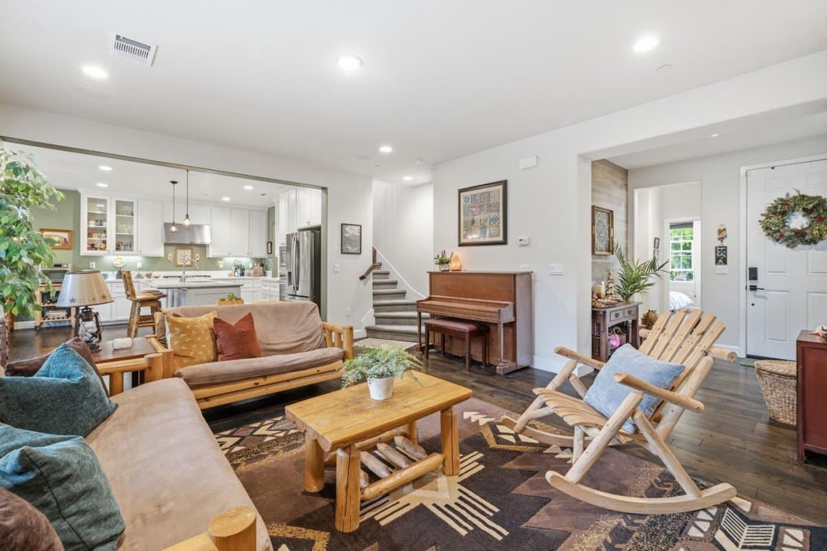 2610 Sandy Clay Lane - Photo 3