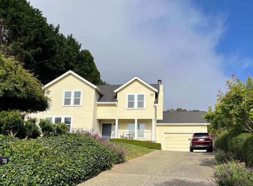 75 Robak Drive - Photo 1 of 4