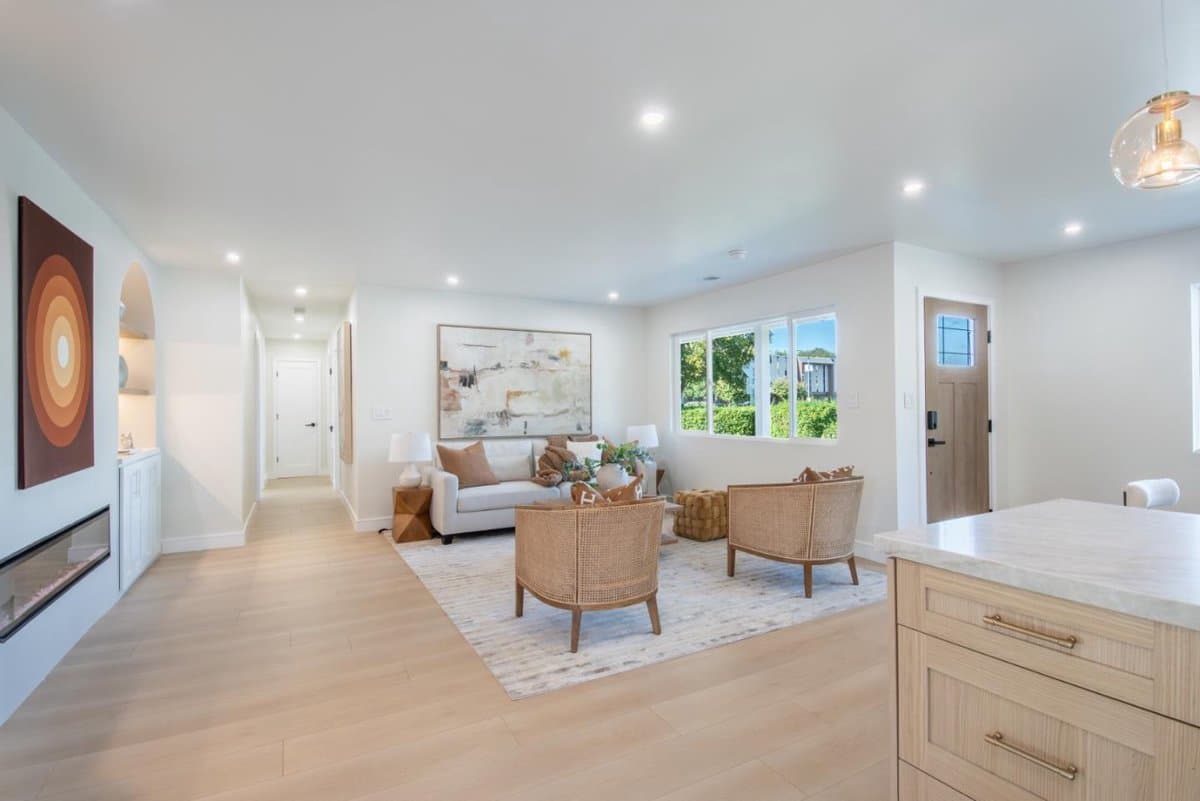 661 Empey Way - Photo 4