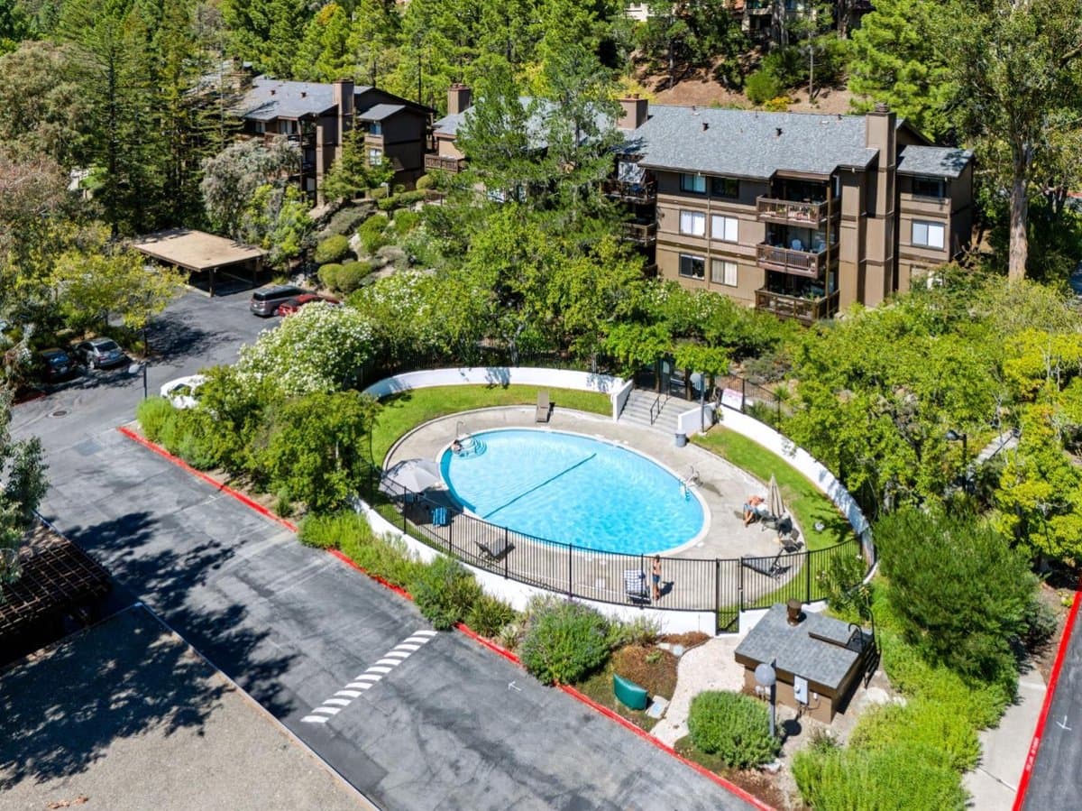 3325 Brittan Avenue #10 - Photo 4