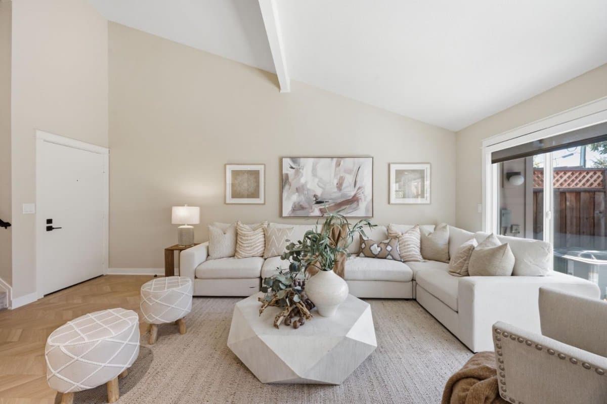 1327 Merrivale West Square - Photo 4