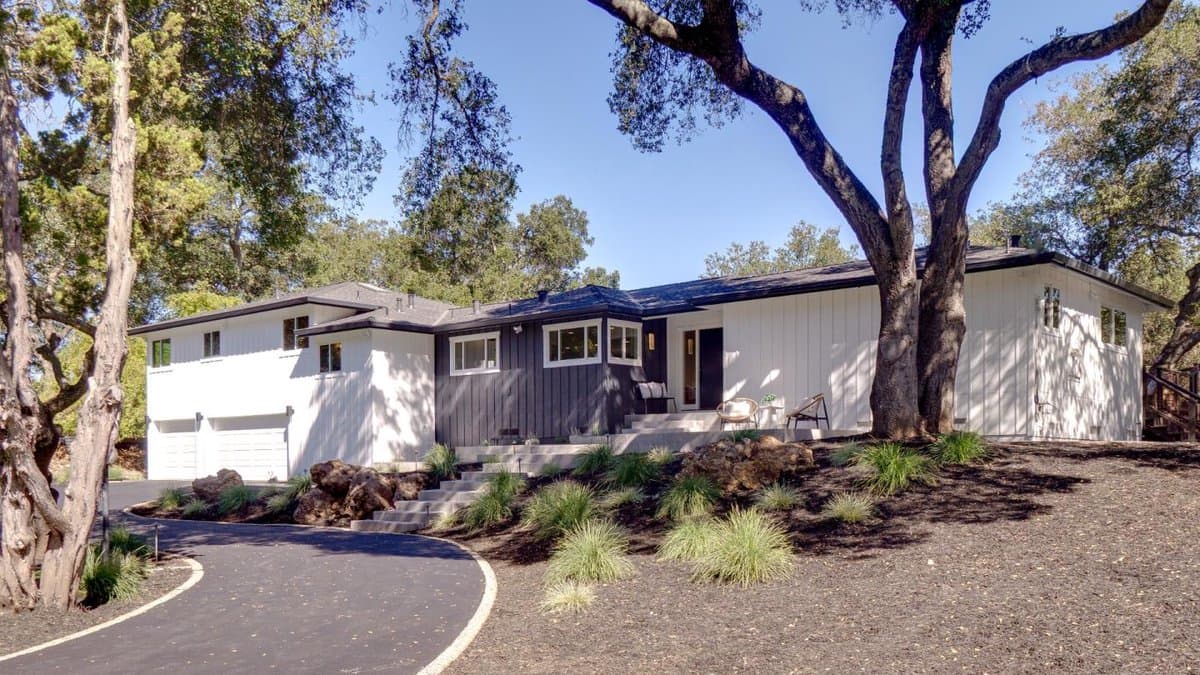 17408 Blue Jay Drive - Photo 1