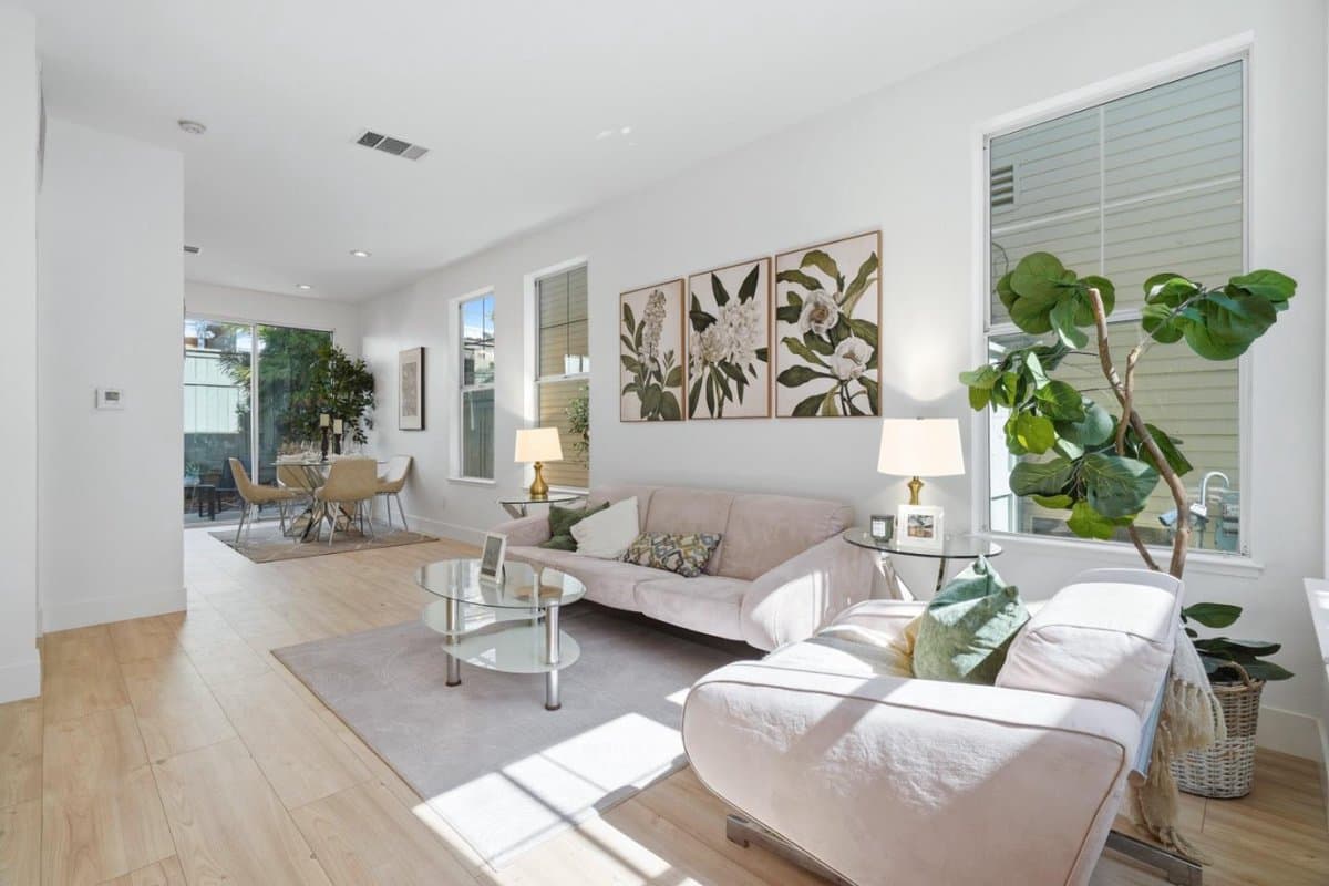 6034 Admiralty Place - Photo 5