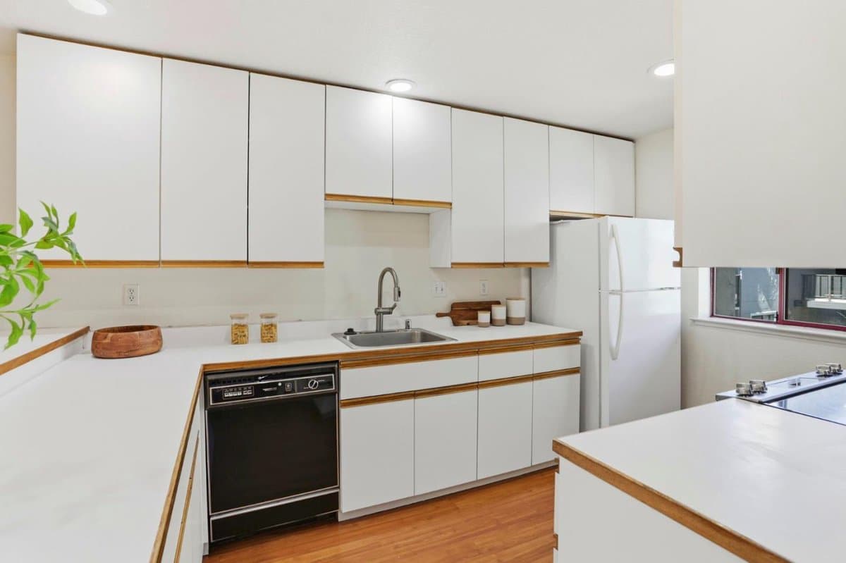 4159 El Camino Way #M - Photo 4