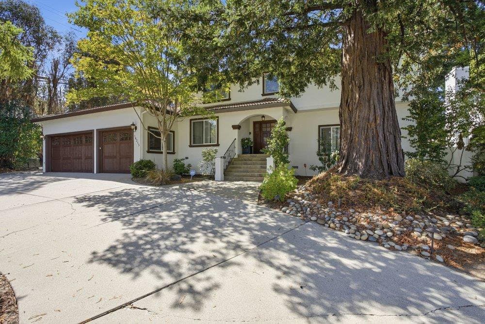 16215 Rose Avenue - Photo 3