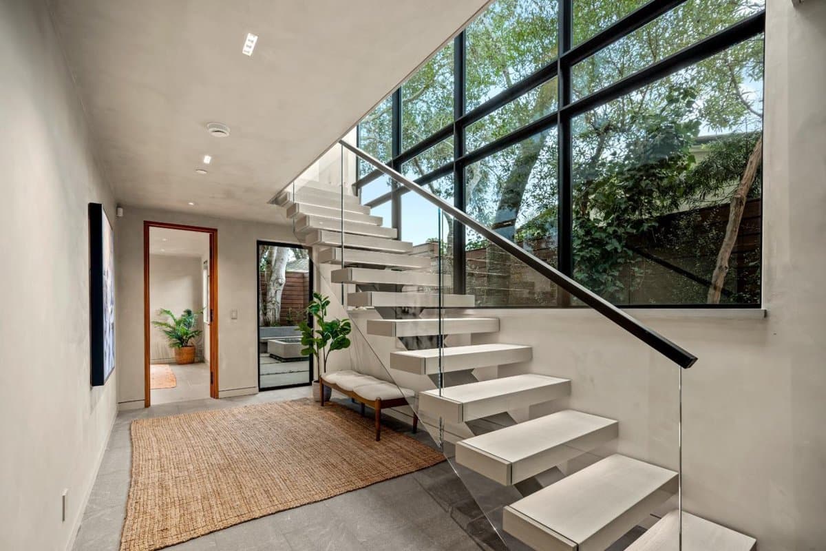 26308 Isabella Avenue - Photo 4