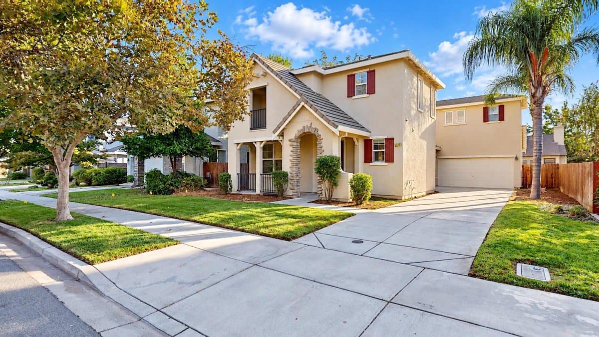 4160 Tahama Lane - Photo 2