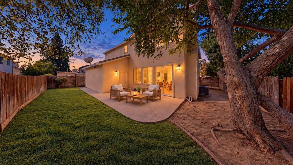 4160 Tahama Lane - Photo 3
