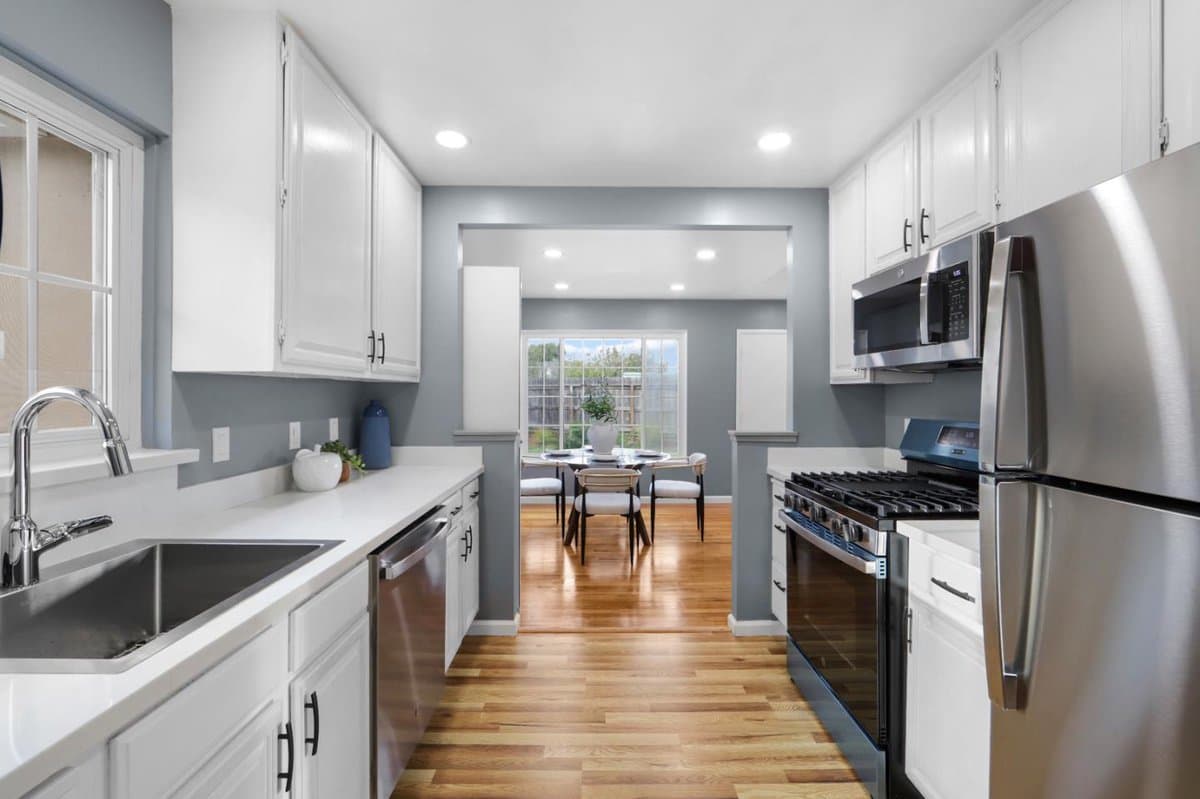 2700 Rollingwood Drive - Photo 4