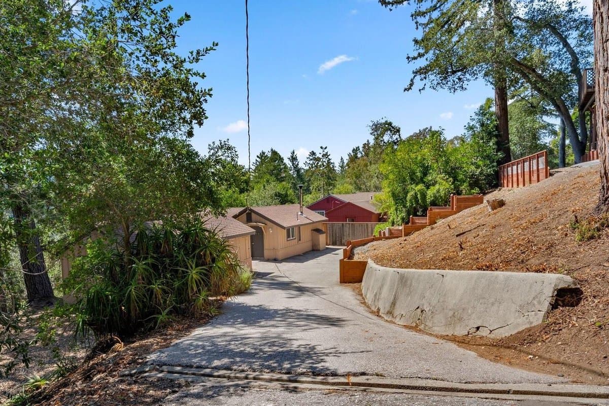 603 Hacienda Drive - Photo 1