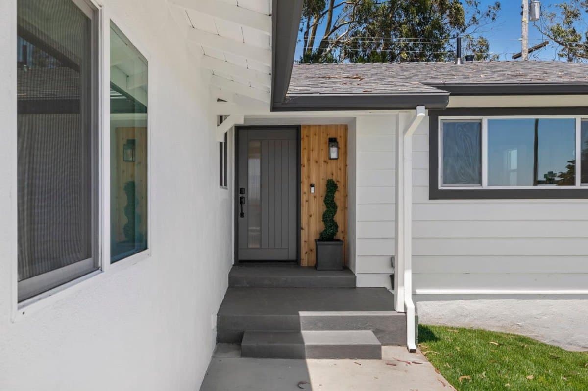 2600 Evergreen Drive - Photo 5