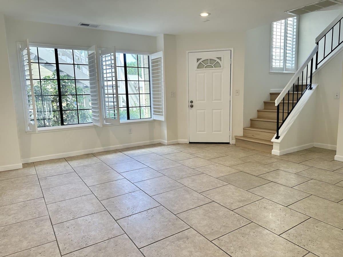 1108 Devonwood - Photo 3