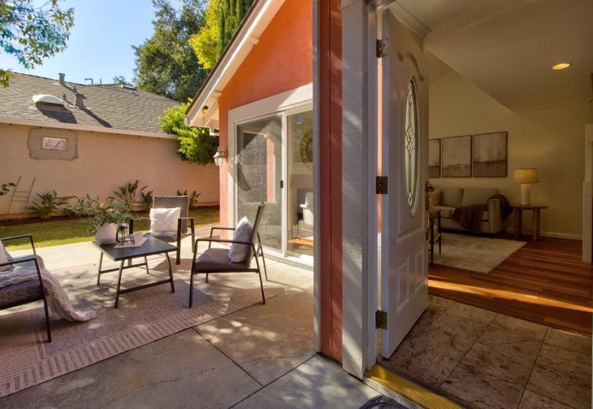 1213 Manet Drive - Photo 2