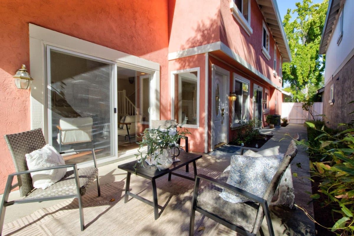 1213 Manet Drive - Photo 4